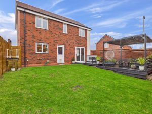 Rear- click for photo gallery